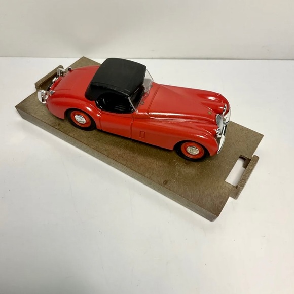 Vintage Brumm 1/43 Jaguar XH 120 Coupe 1948 Silver R102, Italy - Picture 6 of 10